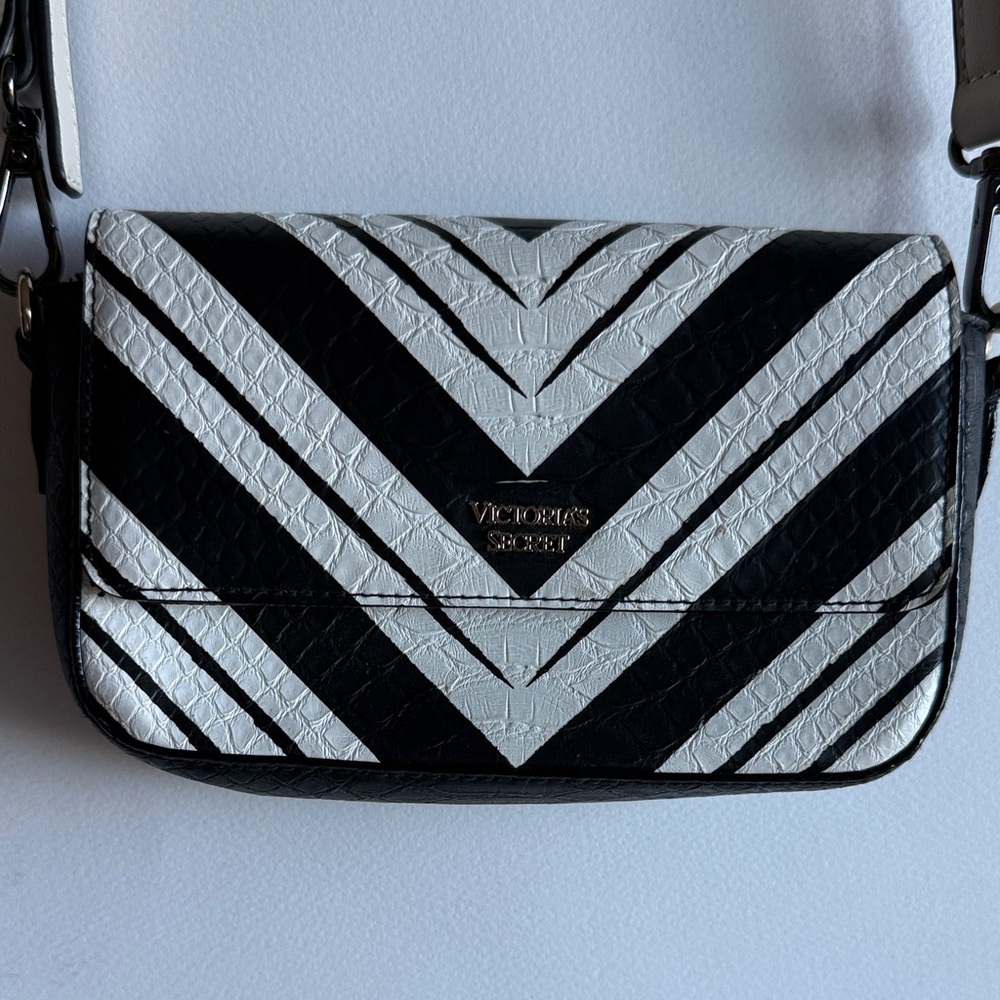 Victoria's Secret Monochrome Chevron Crossbody Bag